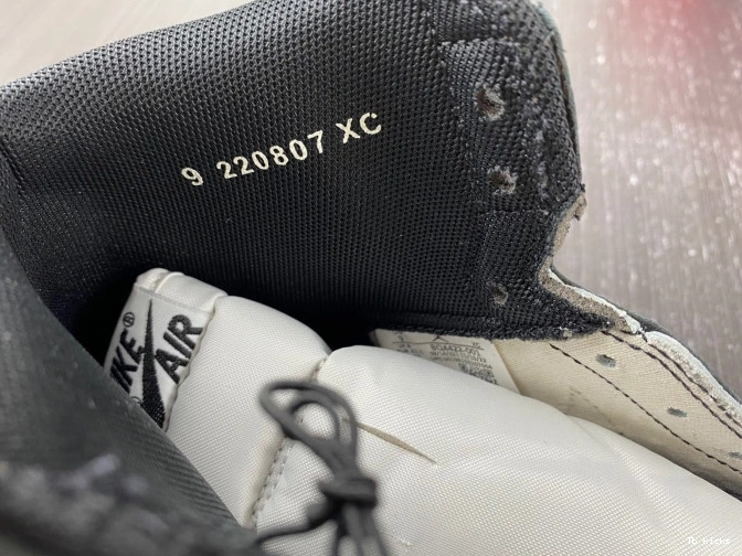 Reps TBK (2023) 1 85 Retro BQ4422-001 White High Black Jordan 0729